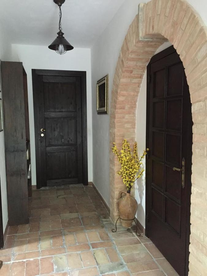 לינה וארוחת בוקר צ'יביטאנובה מארקה Antico Casale Fossacieca מראה חיצוני תמונה